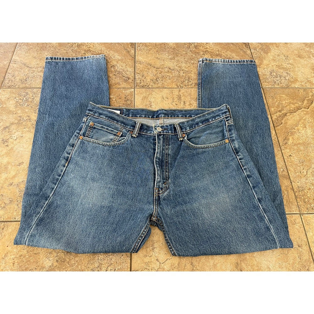 Levi's Men's 36X34 505 Straight Leg Jeans  Cotton Classic Red Tab Fit 36x33 - Picture 3 of 7